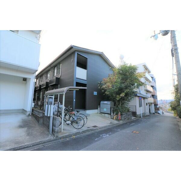 レオパレスイマクマノヒルズ