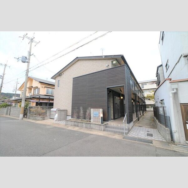 レオネクストファーストクラス