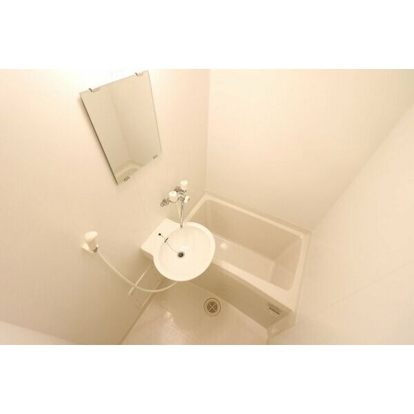 レオパレス鴨川の室内写真11枚目