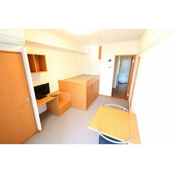 レオパレスウエストIの室内写真4枚目