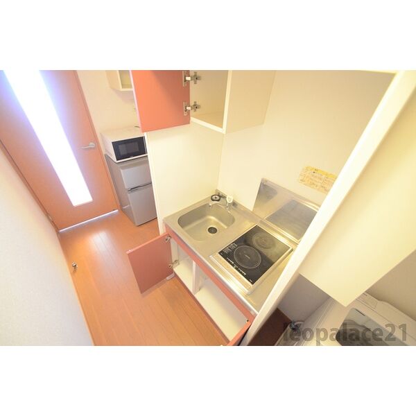 レオパレスウエストIの室内写真9枚目