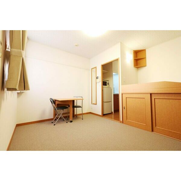 レオパレス長福の厨子の室内写真9枚目