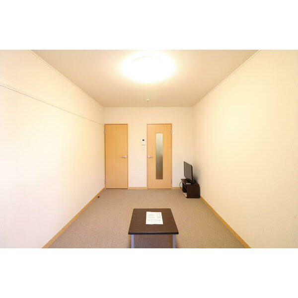 レオパレス東山山麓の室内写真10枚目