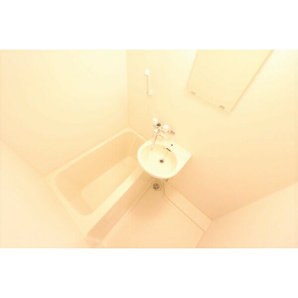 レオパレスイマクマノヒルズの室内写真6枚目