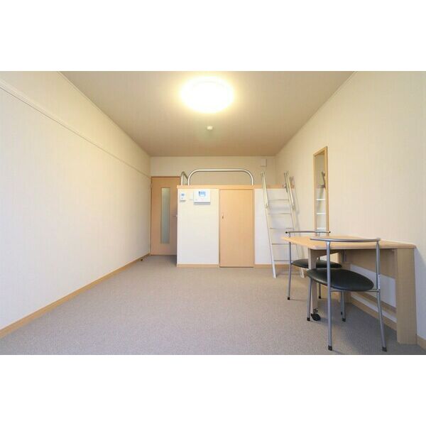 レオパレスMARUTO京田辺の室内写真8枚目