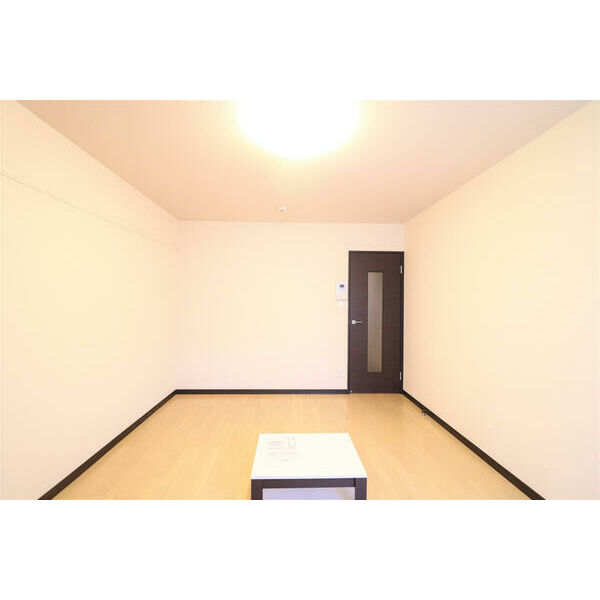 レオネクストクール ド イリスの室内写真6枚目