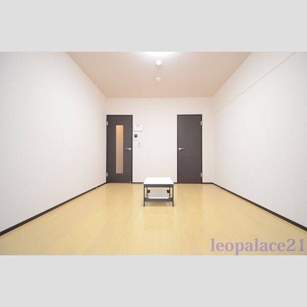 クレイノセントコージア山崎の室内写真8枚目