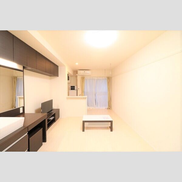 レオネクストファーストクラスの室内写真3枚目