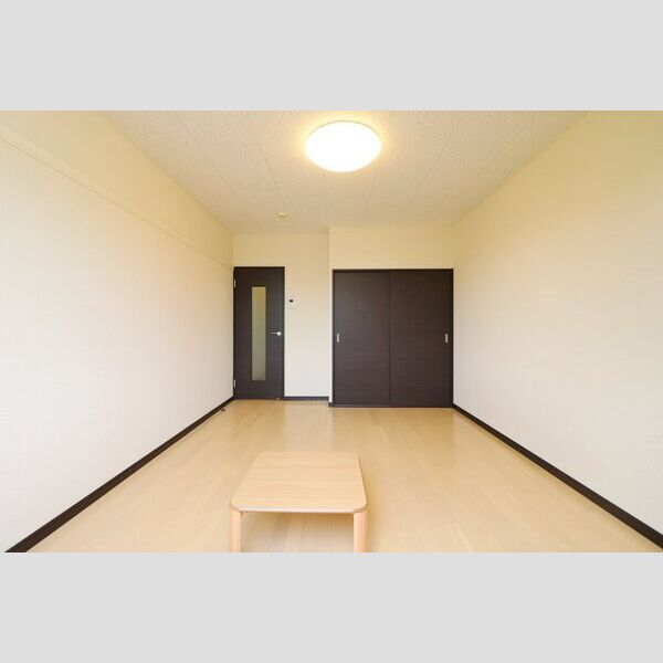 レオネクスト京田辺の室内写真3枚目