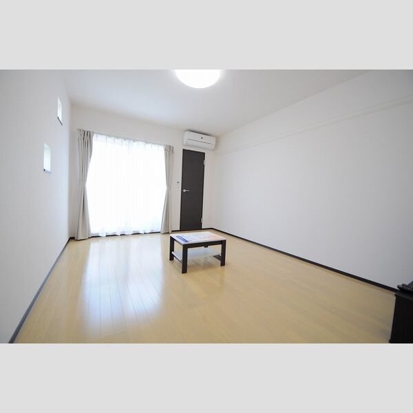 クレイノ西森本の室内写真4枚目