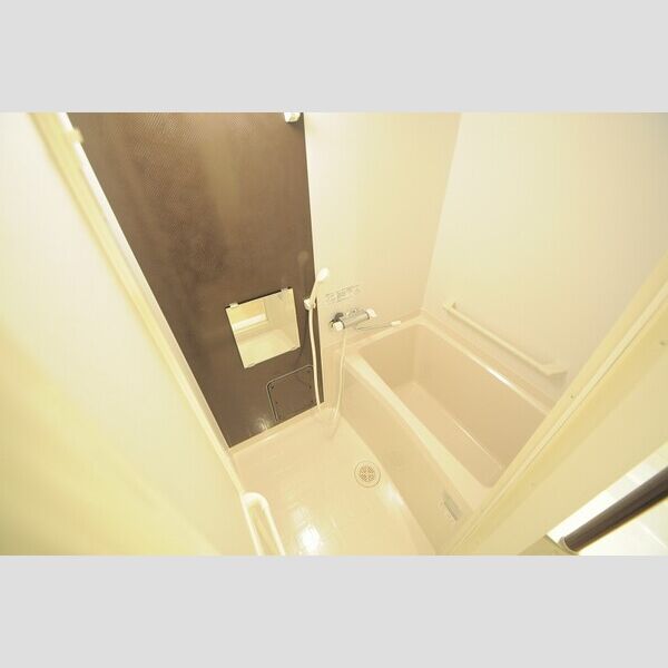 クレイノ西森本の室内写真6枚目