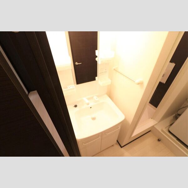 レオネクストミューズの室内写真8枚目