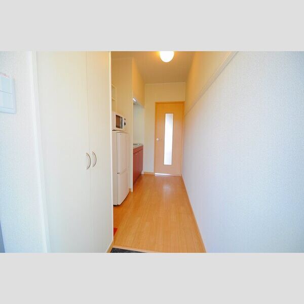 レオネクストパストラルヴィラの室内写真3枚目