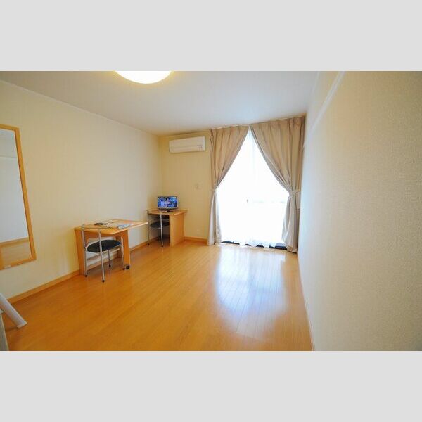 レオネクストパストラルヴィラの室内写真5枚目