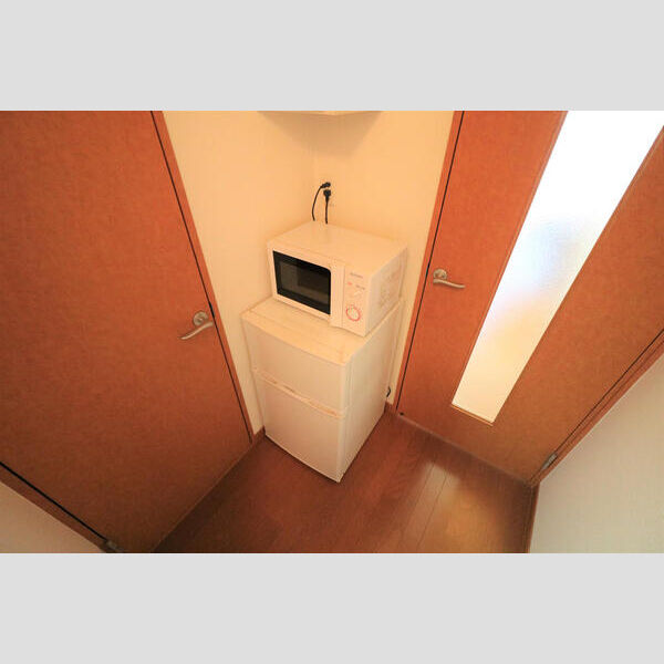 レオパレス里ノ前の室内写真8枚目