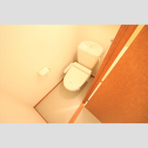 レオパレス鳴滝の室内写真7枚目