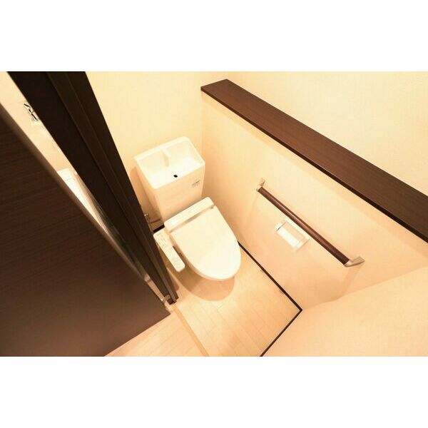 レオネクストイーストタウンヨザの室内写真7枚目