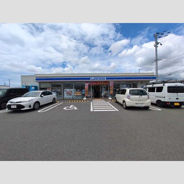 レオパレス阿保の外観4枚目