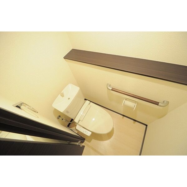 クレイノエスポワールの室内写真6枚目