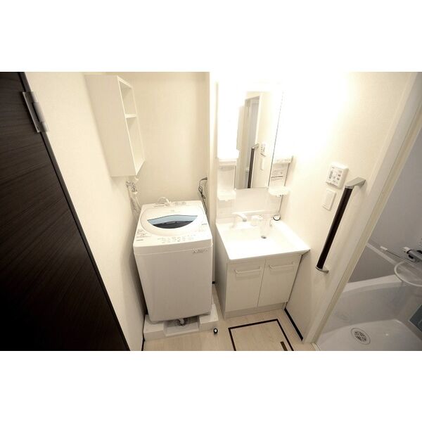 クレイノオレンジドアの室内写真8枚目