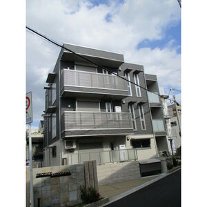 レセンテ淀川 住居
