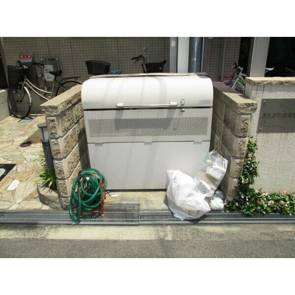 カーサマロードの室内写真1枚目