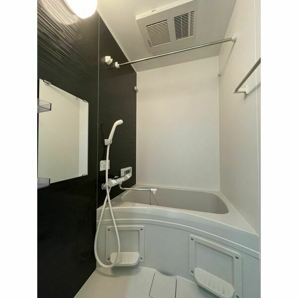 ART TENDO EASTの外観4枚目