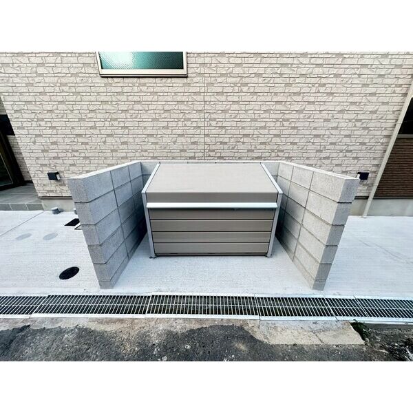 アート総持寺駅前の外観10枚目