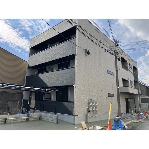 アイメゾン東園田の外観2枚目