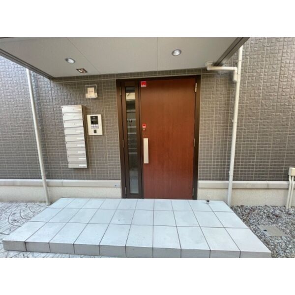 アジョーレ レジデンス JR西宮駅前の外観2枚目