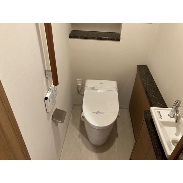 ザ・京都レジデンス岡崎神宮の室内写真4枚目