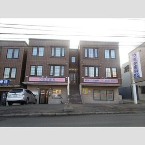 リッチタウン栄通参番館