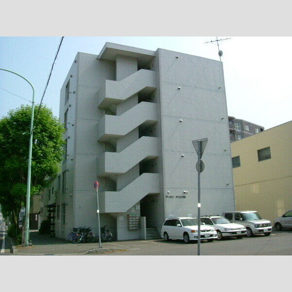 アーバンクリスタル 画像1