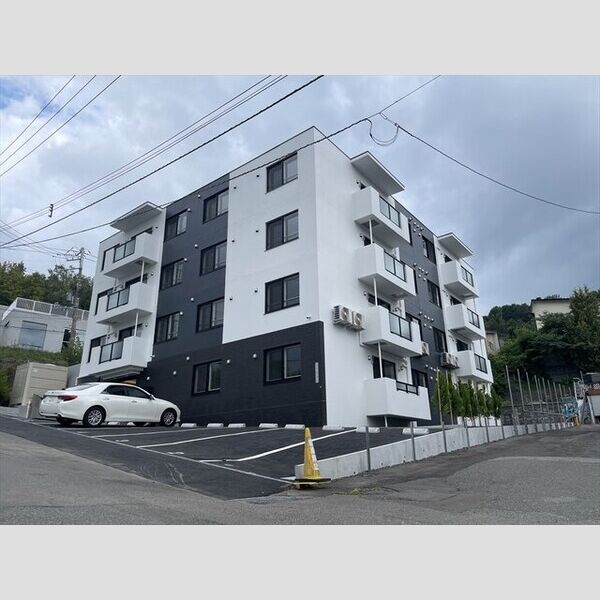 プレミア山の手 画像1
