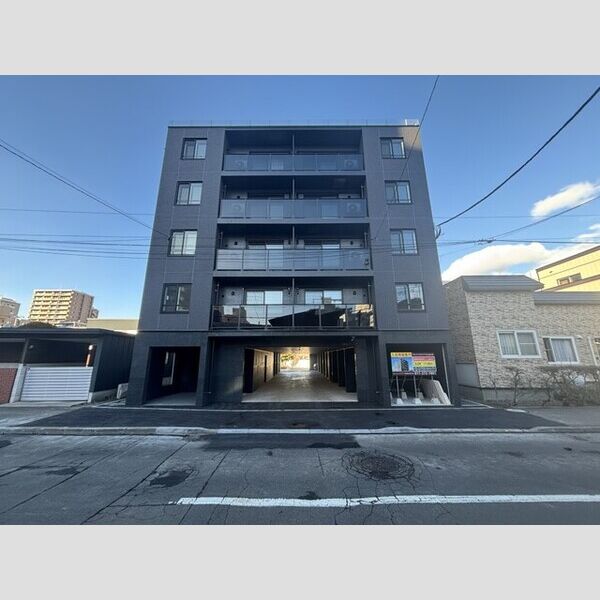 アルファスクエア円山北2条 画像1