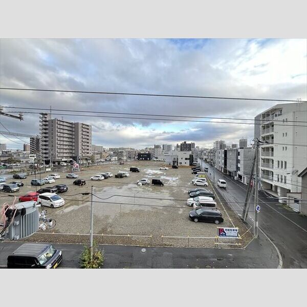 FROM　A. 画像8