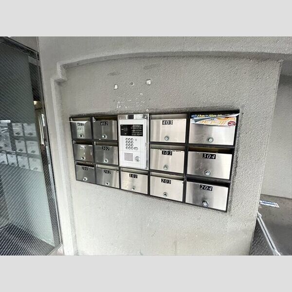 FROM　A. 画像11