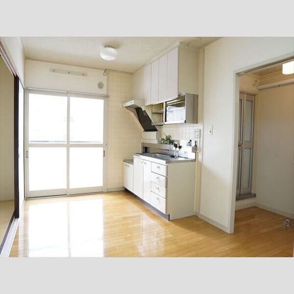 札幌西月寒団地1号棟 画像2
