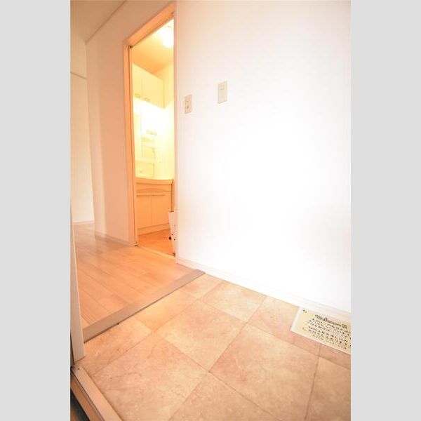 アーバンコートIIIの室内写真2枚目