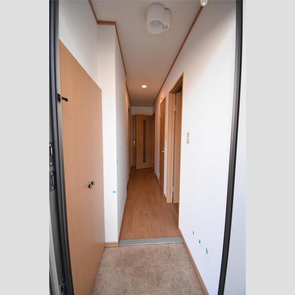 ファミールDの室内写真2枚目