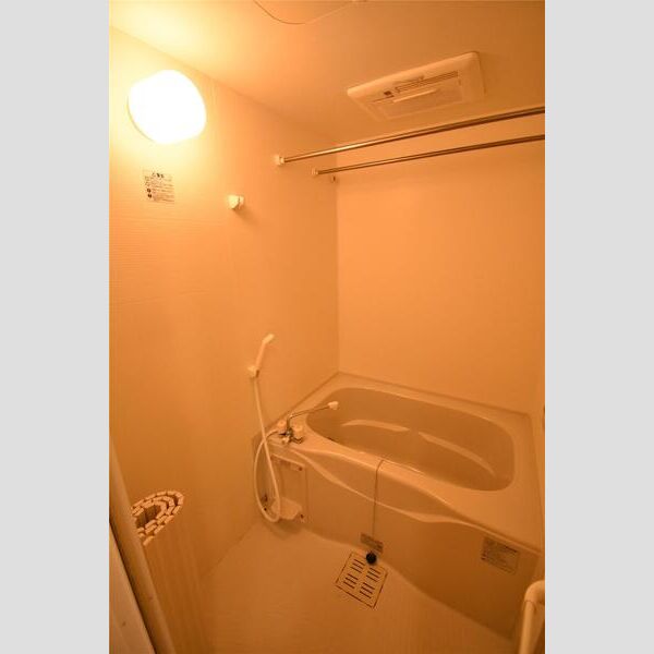 ファミールDの室内写真4枚目