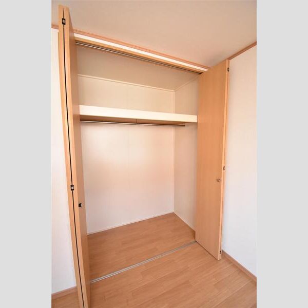 ファミールDの室内写真9枚目