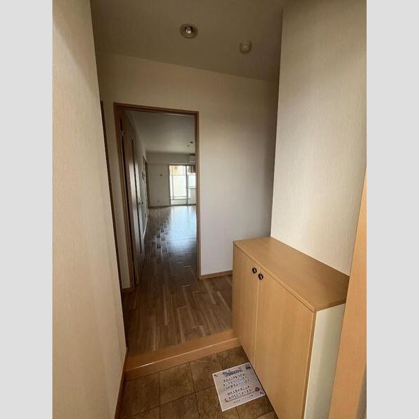 紫蘭の室内写真2枚目