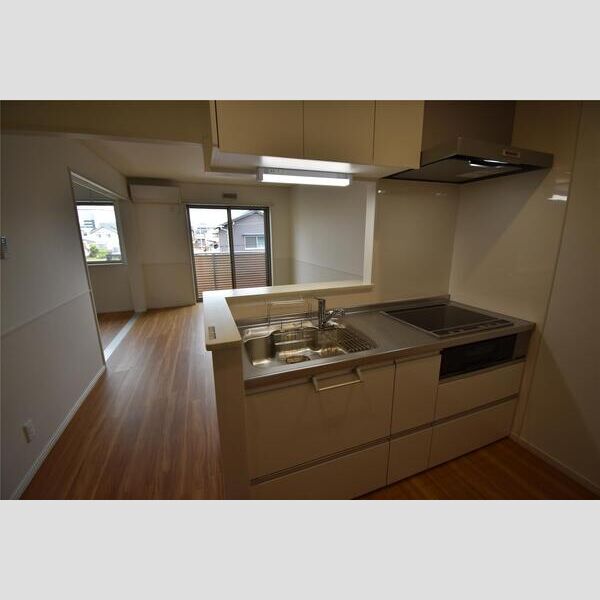 Eメゾンの室内写真2枚目