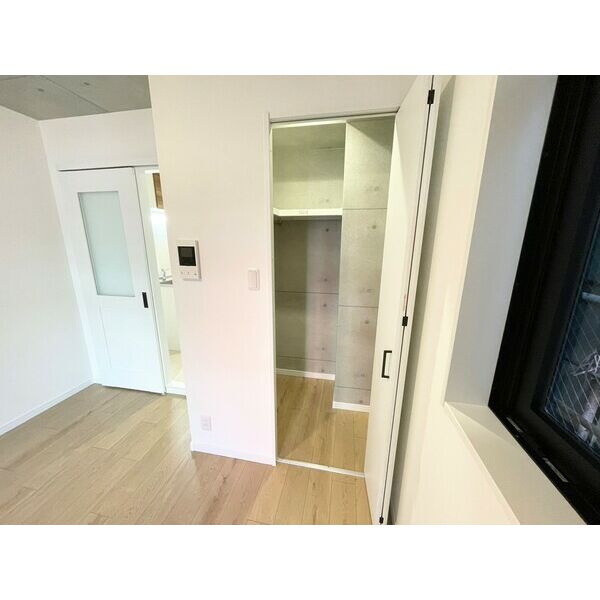 フリーディオ楠葉の室内写真9枚目