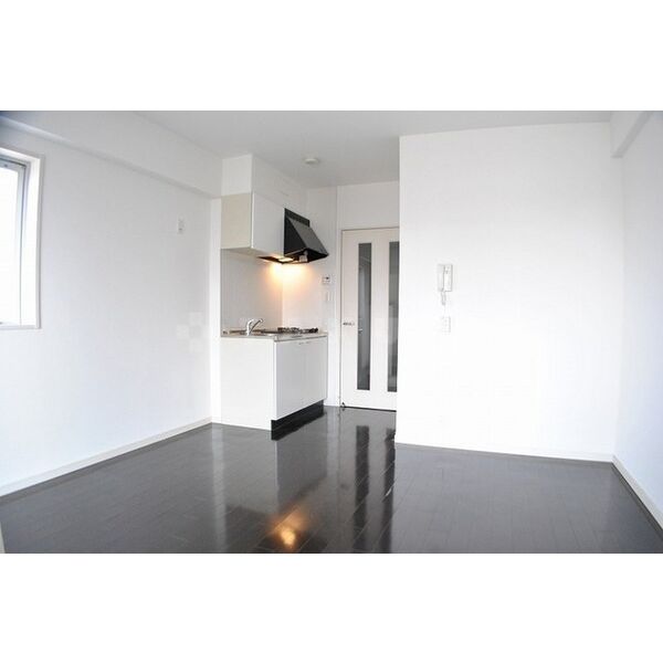 ライブガーデン江坂の室内写真2枚目