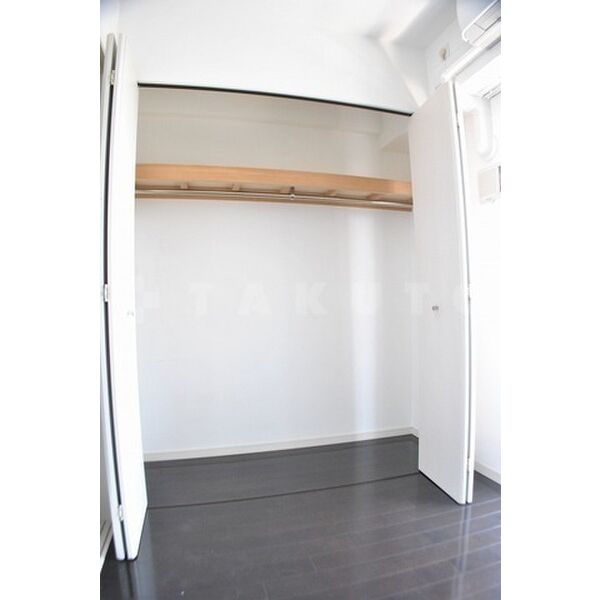 ライブガーデン江坂の室内写真17枚目