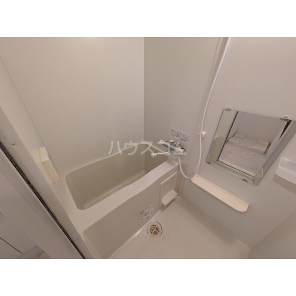 ライブガーデン江坂の室内写真3枚目