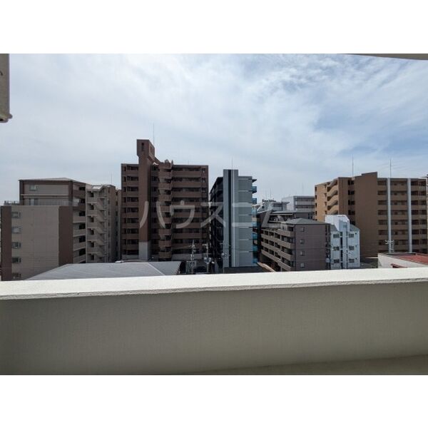 ライブガーデン江坂の室内写真12枚目