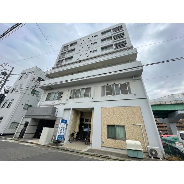 リアプロマンション外観